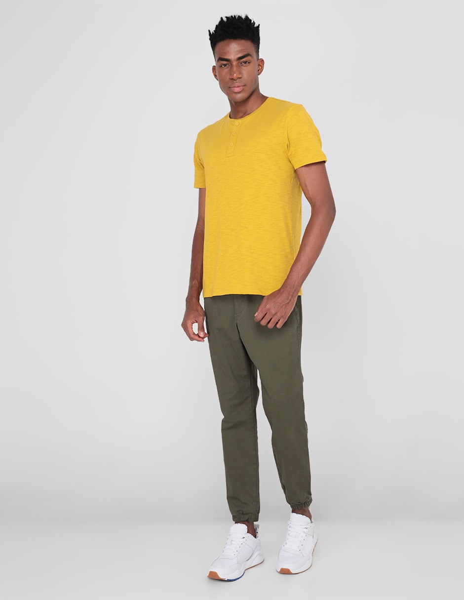 Jogger slim con bolsillos 3