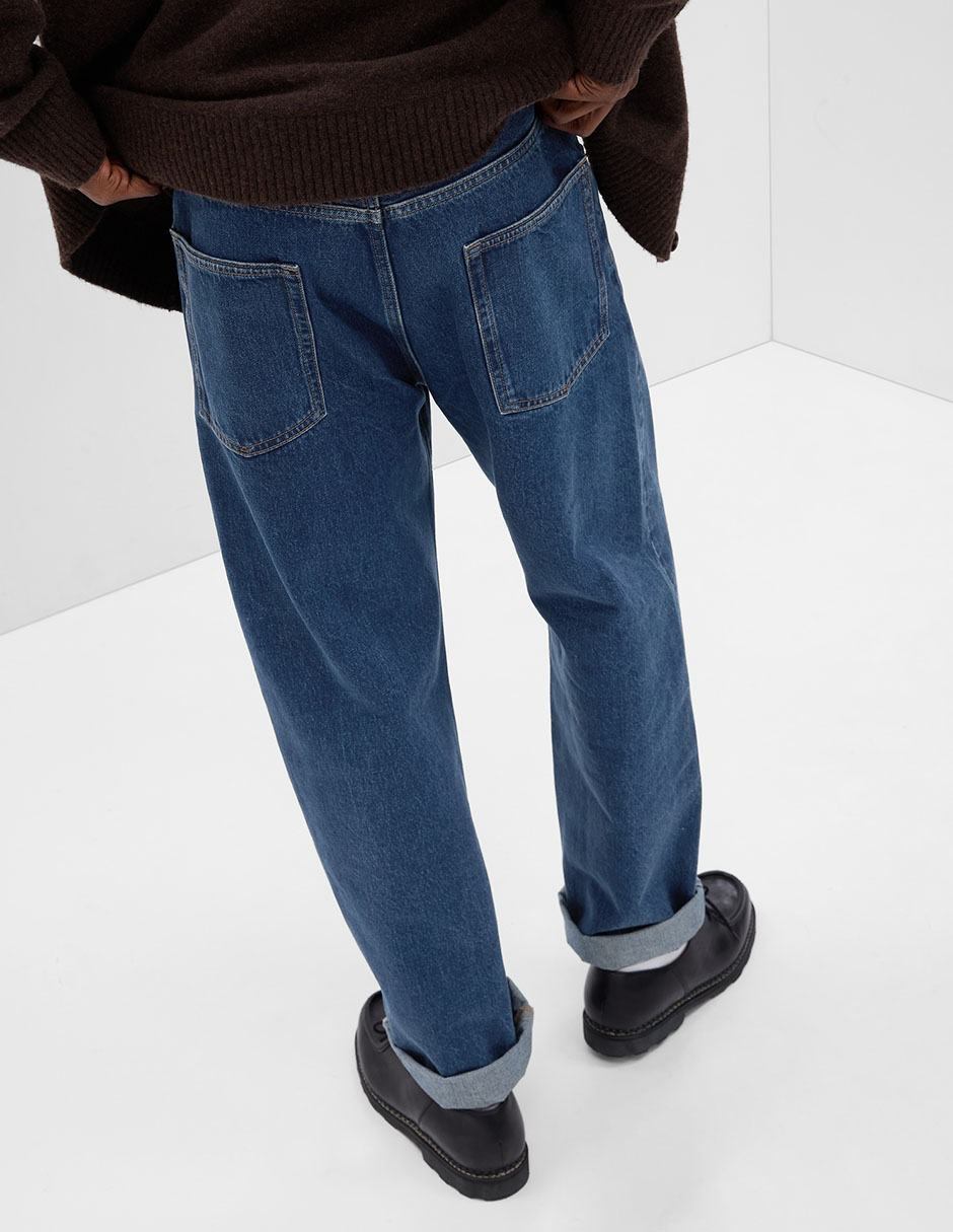 Jeans amplio para hombre 4
