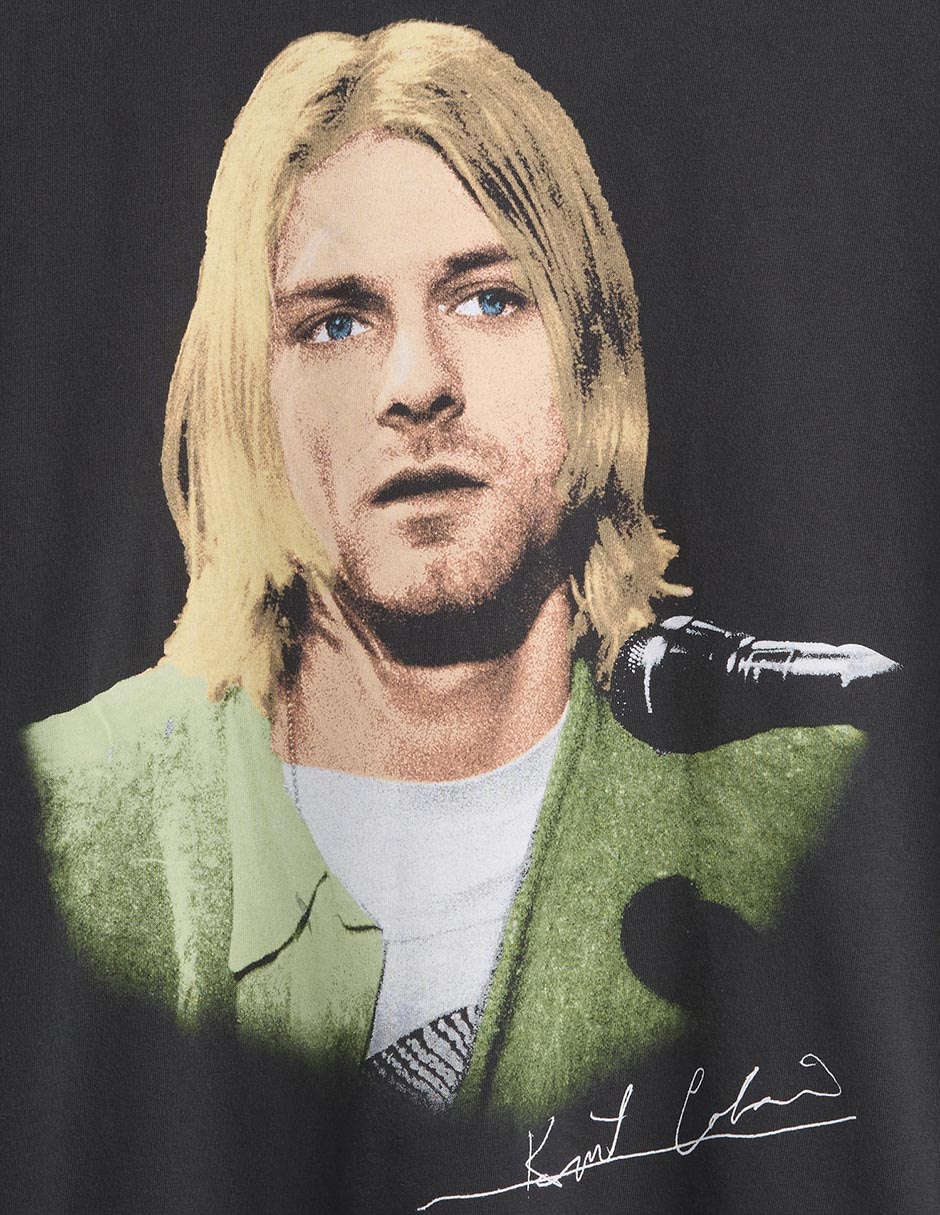Playera Gap kurt cobain
 cuello redondo para hombre