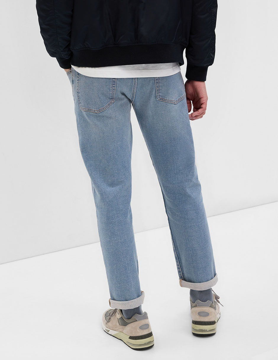 Jeans straight lavado stone wash para hombre
